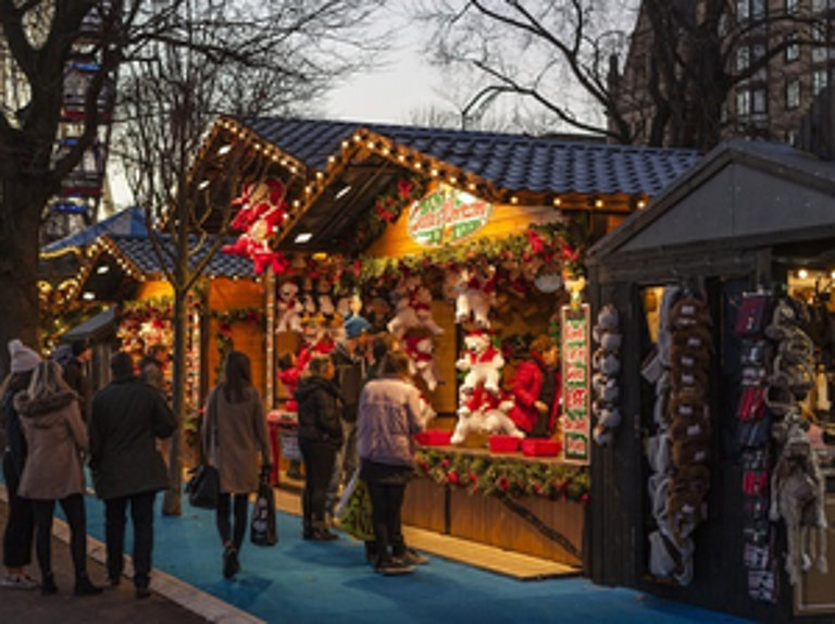 Weihnachtliches Rüdesheim Weihnachtsmarkt im Rheingau
